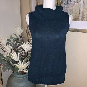 Requirements sleeveless silk top